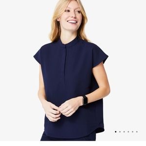 Figs Raphaela Overseized Scrub Top